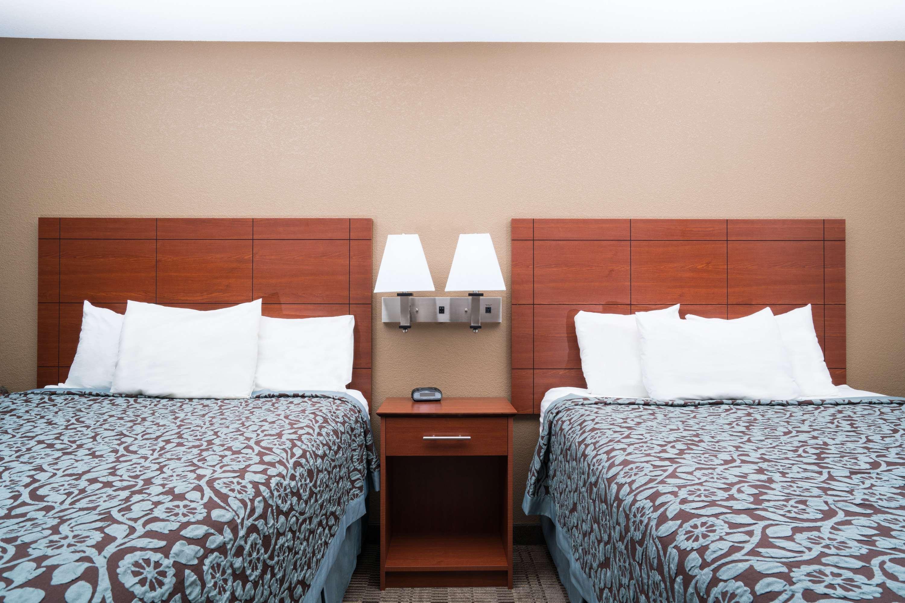 Days By Wyndham Motel 2*